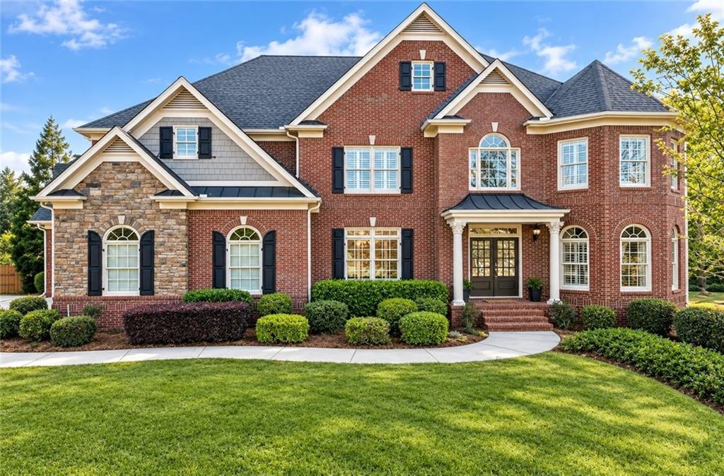 115 Amberly Pl., Roswell, GA 30075