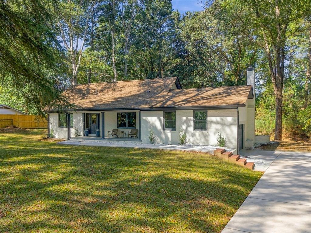 200 Riverside Dr., Athens, GA 30606