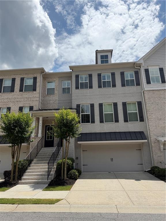 9015 Woodland Tr., Alpharetta, GA 30009