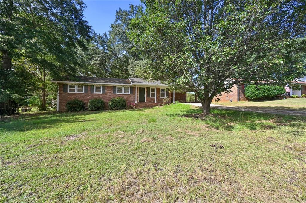 3354 Cheoah Drive, Douglasville, GA 30135
