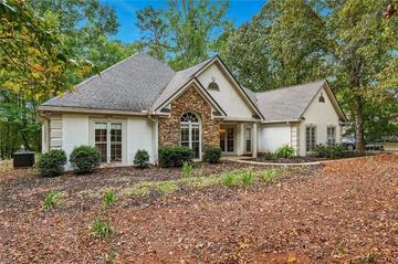 New Homes with Master Bedrooms on the 1st Floor That Attend Forsyth Central High School: October 10th to October 16th