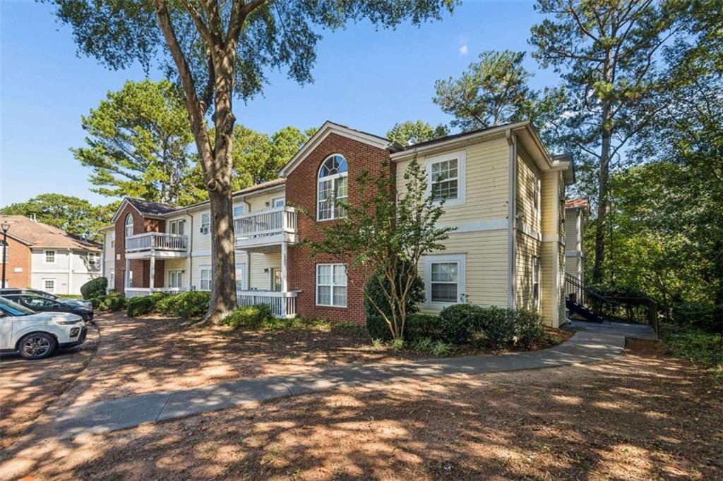 4331 Orchard Park Ct., Stone Mountain, GA 30083