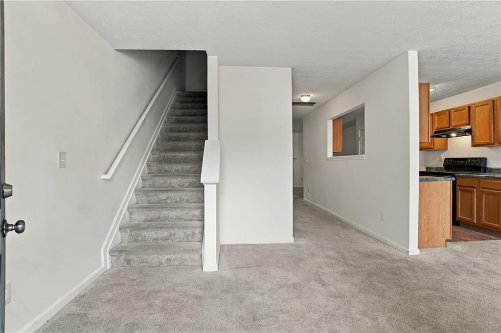 2800 Vining Ridge Ter., Decatur, GA 30034