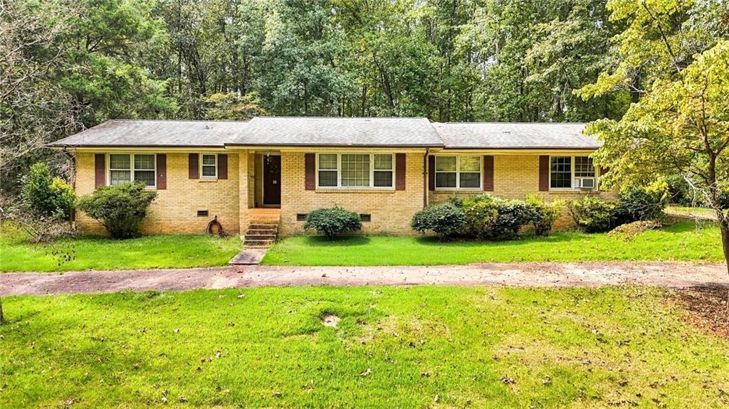 188 Fieldstone Ln., Covington, GA 30016