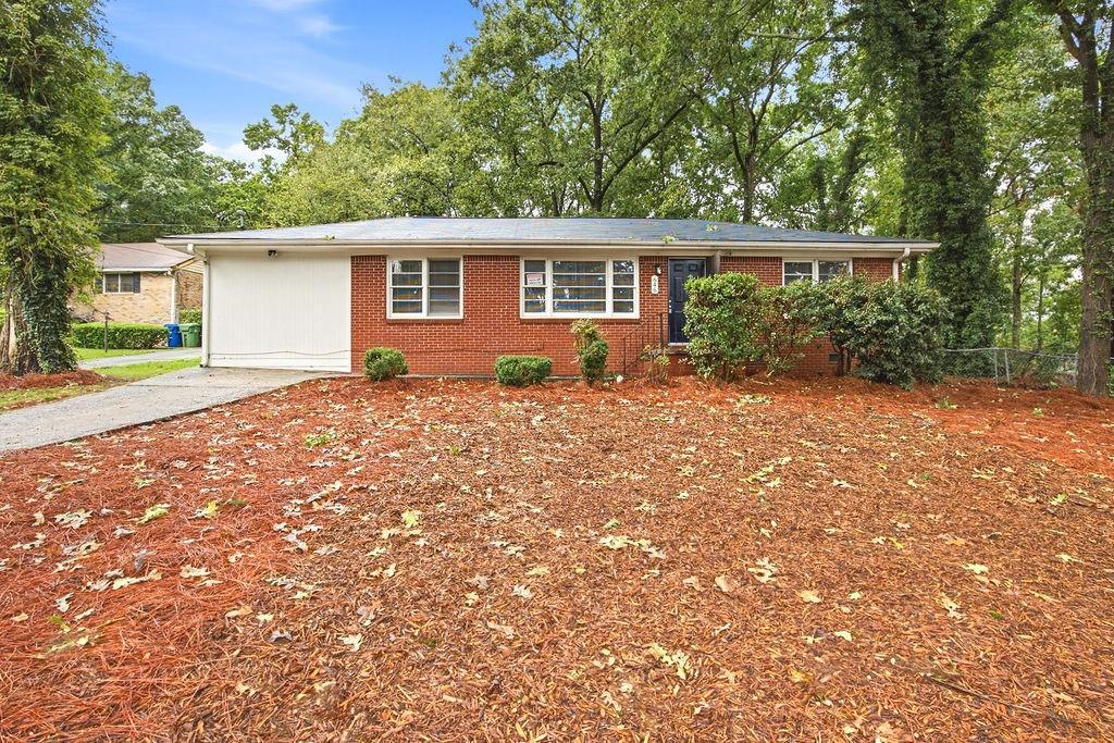 646 Bolton Rd., Atlanta, GA 30331
