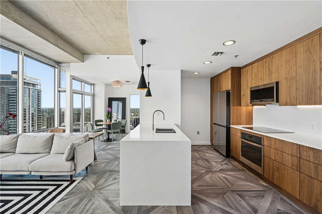 943 Peachtree St. #1618, Atlanta, GA 30309