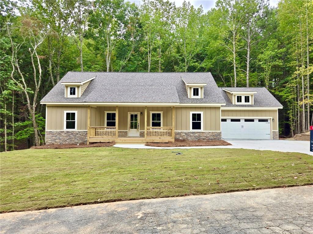 138 Lakewood Dr., Waleska, GA 30183