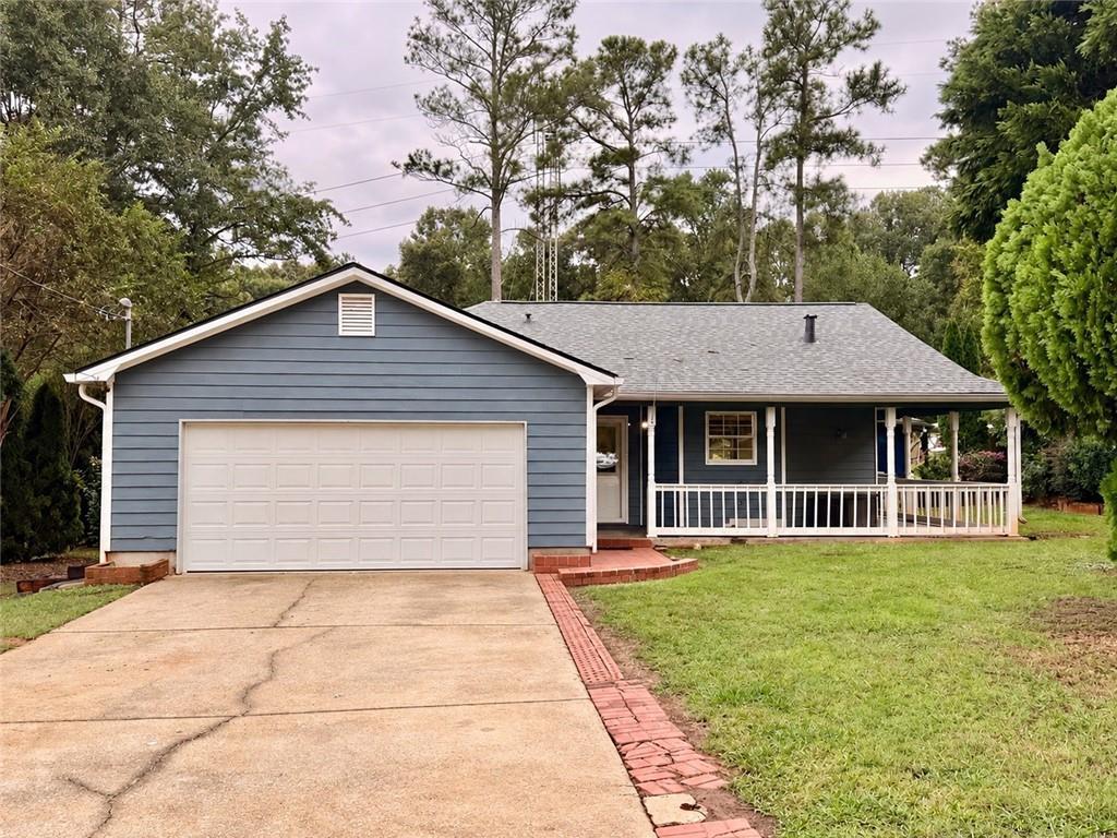659 Pine Ridge Tr., Conyers, GA 30094