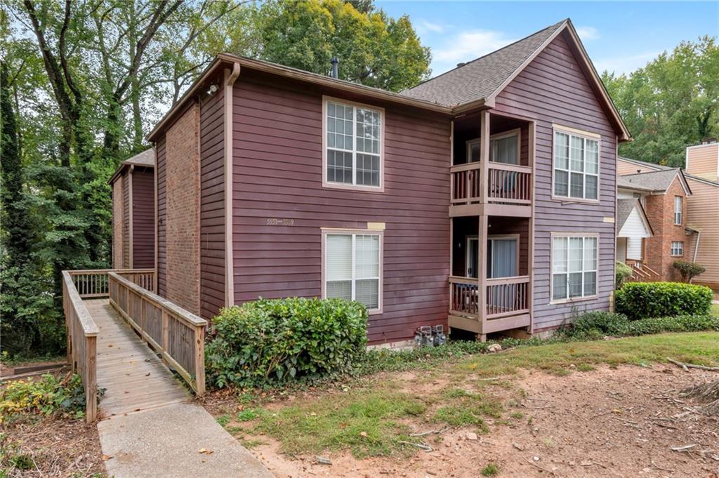 5557 Mountain Springs Cir., Stone Mountain, GA 30088