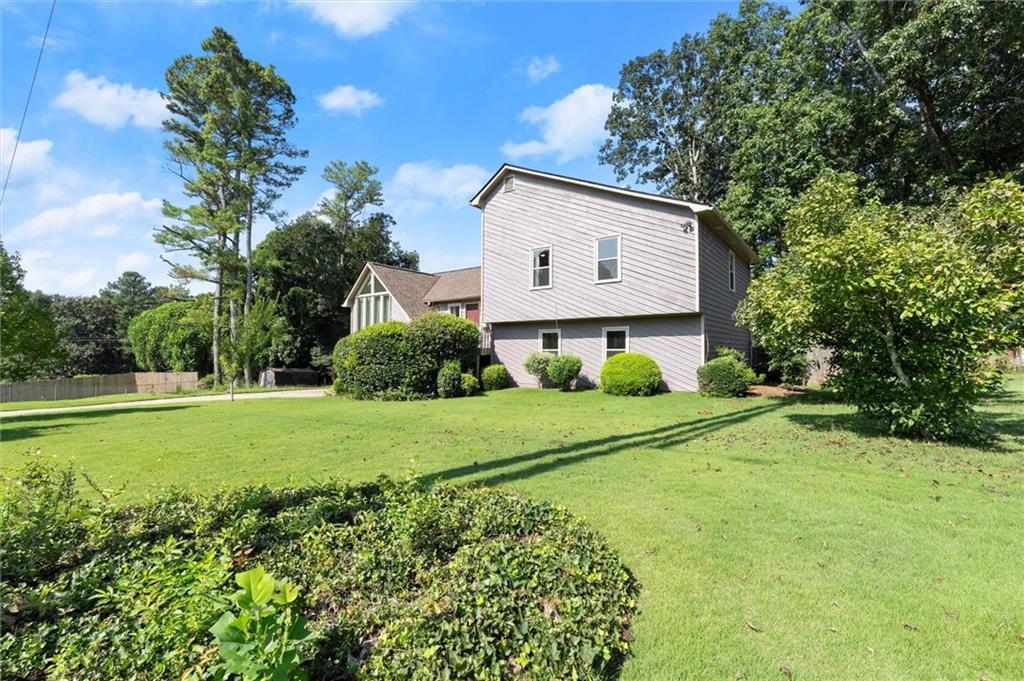 2315 Saint James Ct., Marietta, GA 30066