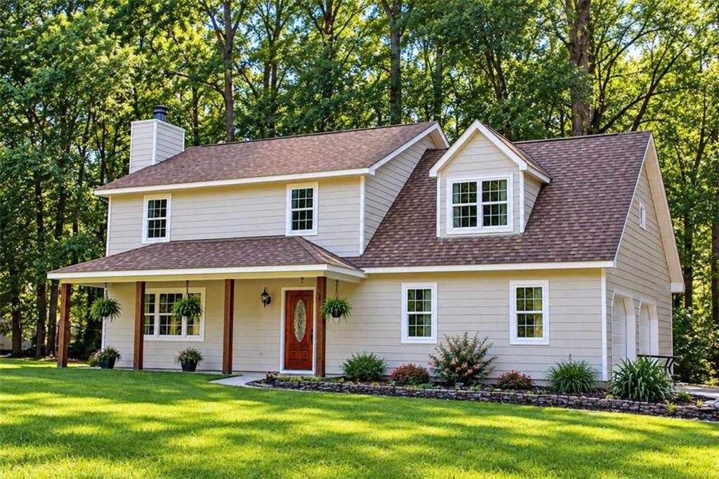 1826 Patricia Ln., Loganville, GA 30052