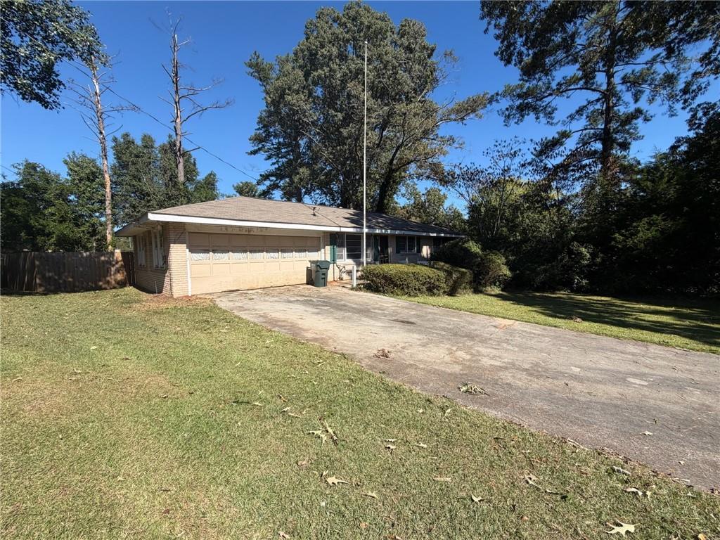 5555 Noblett Rd., Stone Mountain, GA 30087