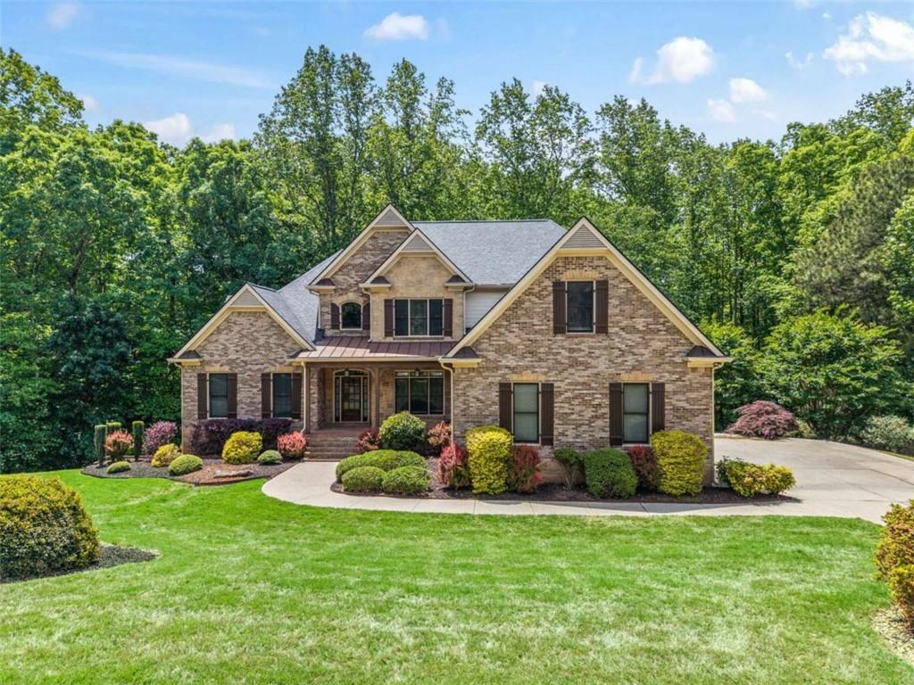 4726 Quailwood Dr., Flowery Branch, GA 30542