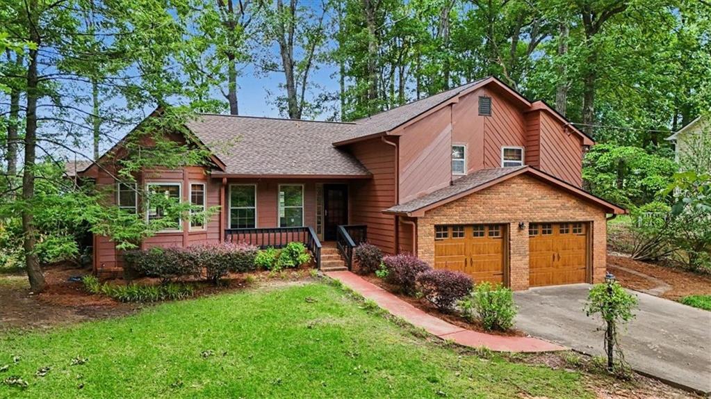 382 Indian Lake Ct., Hiram, GA 30141