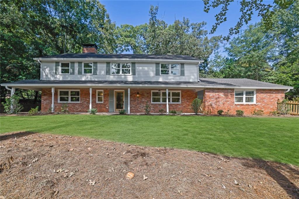 2204 Creek Park Rd., Decatur, GA 30033