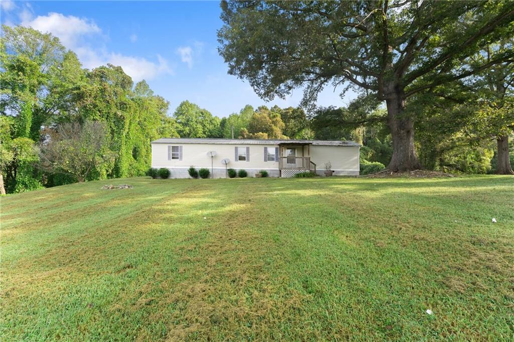 38 Oak Acres Dr., Dahlonega, GA 30533
