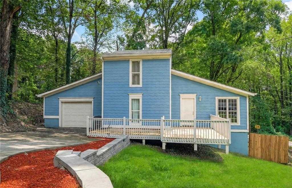 1254 Woodleigh Rd., Marietta, GA 30008