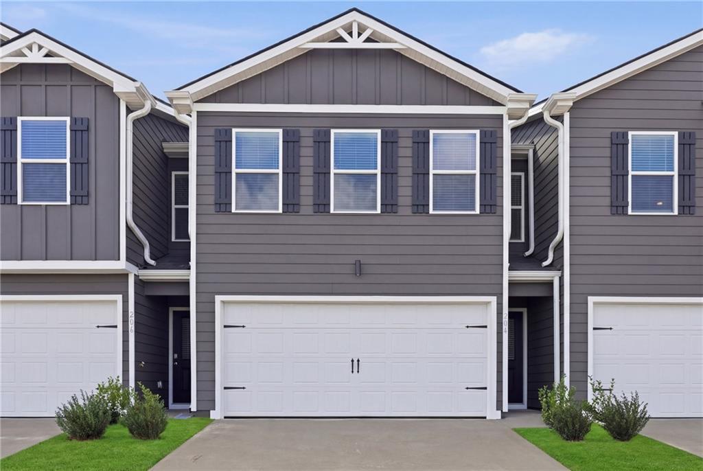 236 Norchester Ave., Hogansville, GA 30230