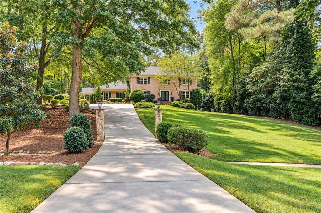 7680 Ryefield Dr., Sandy Springs, GA 30350