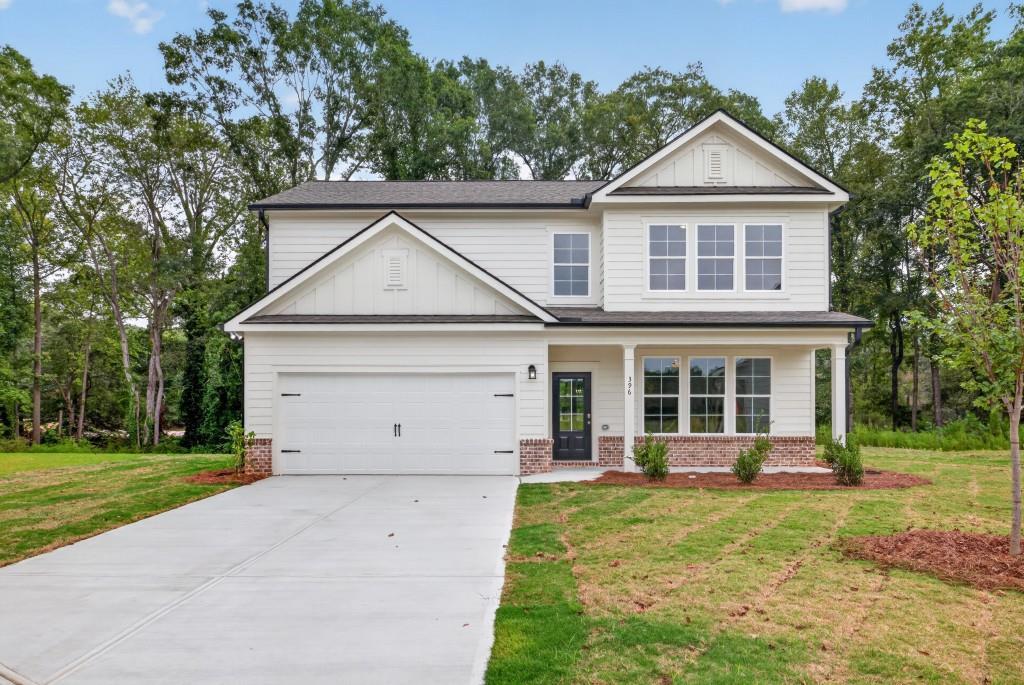 396 Crimson Feather Dr., Jefferson, GA 30549