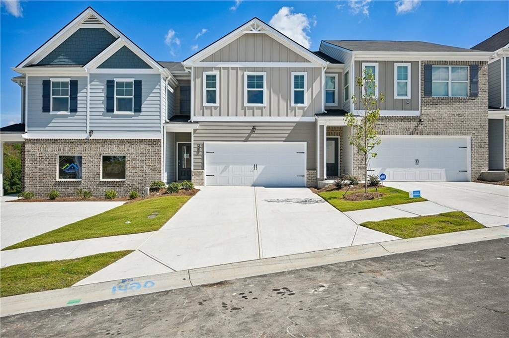 1472 Barlow Rd., Lithonia, GA 30058