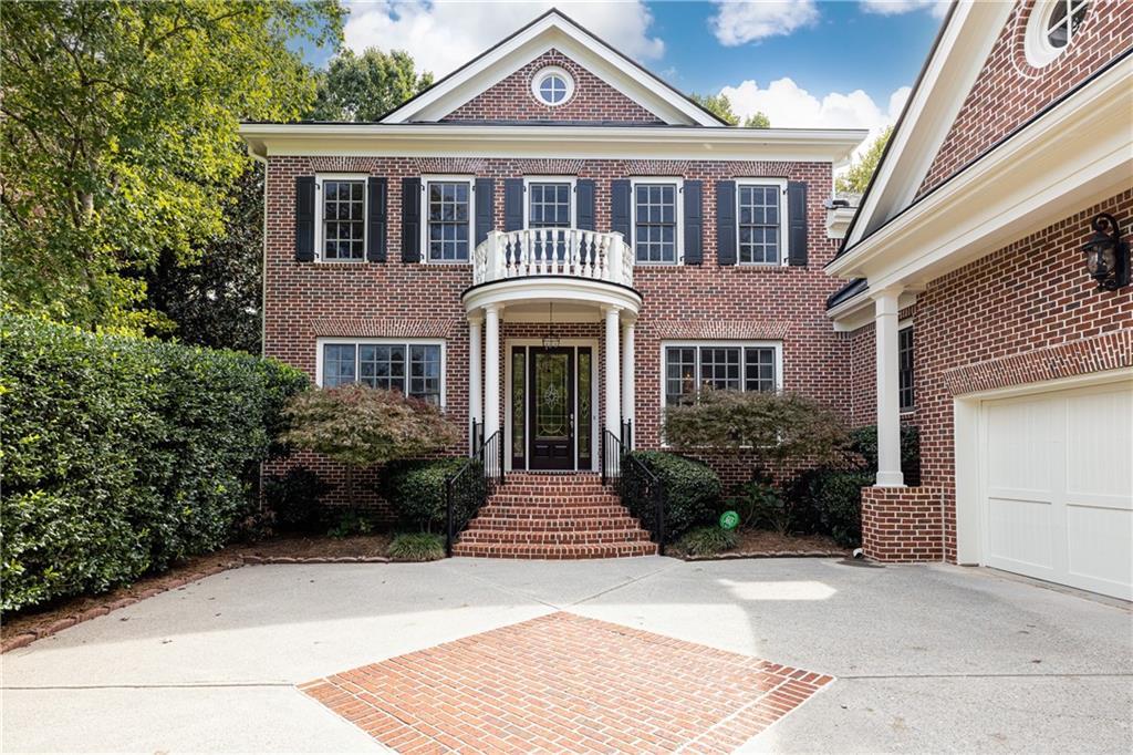 835 Glengate Pl., Sandy Springs, GA 30328