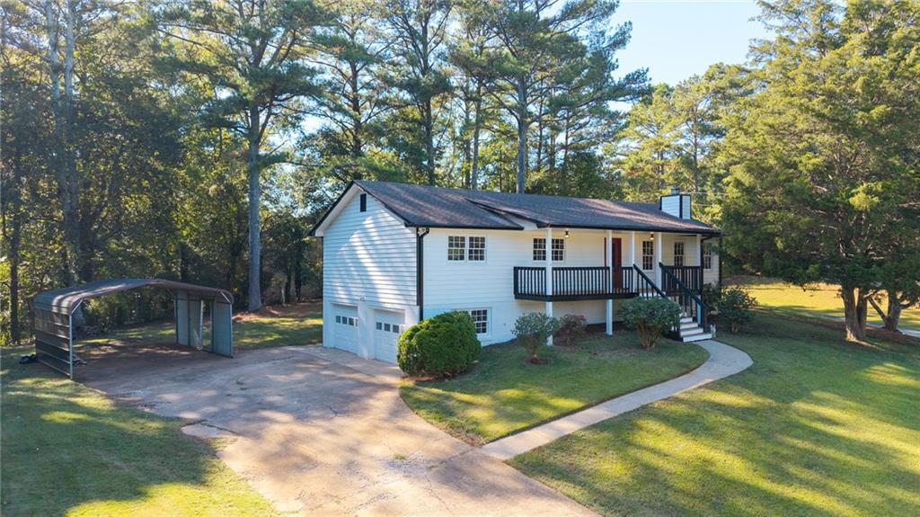 303 Old Farm Rd., Woodstock, GA 30188