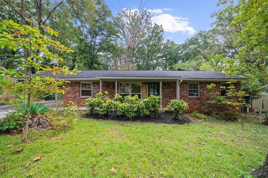451 Mount Vista Rd., Stone Mountain, GA 30087