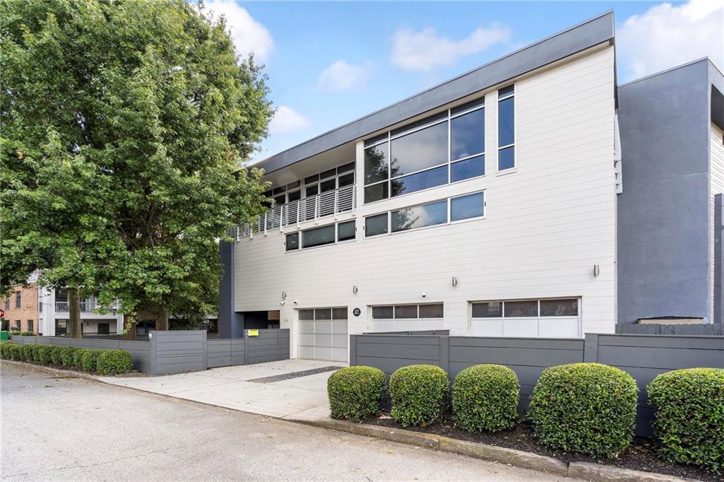 27 Cornelia St., Atlanta, GA 30312