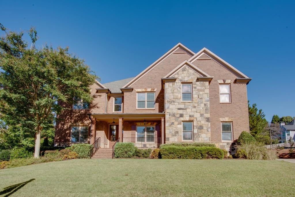 545 Settles Brook Ct., Suwanee, GA 30024