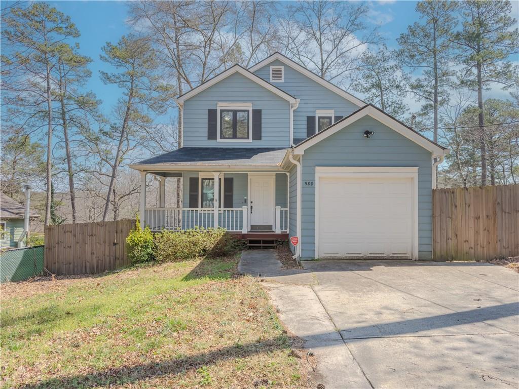 580 Lake Dr., Snellville, GA 30039