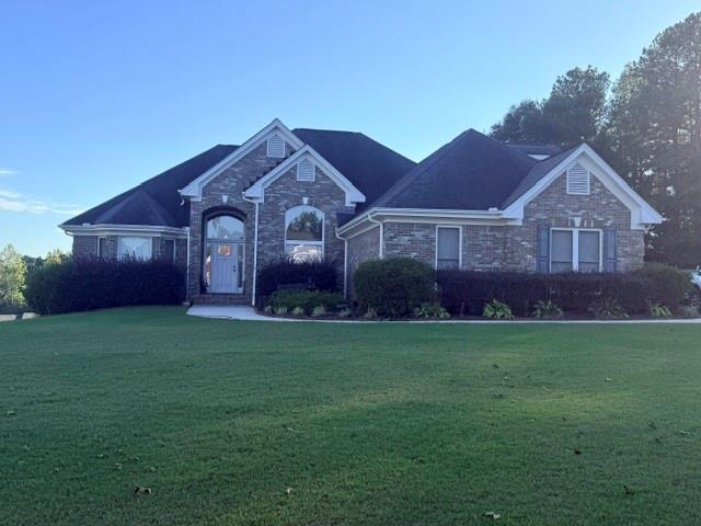 901 Old Barker Pl., Loganville, GA 30052
