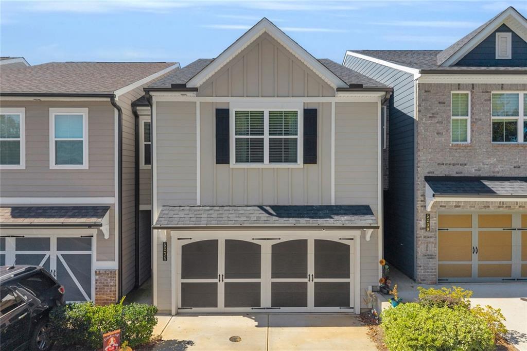5235 Canberra Dr., Flowery Branch, GA 30542
