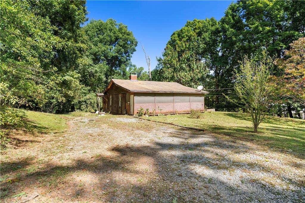 1790 Timber Lake Rd., Kennesaw, GA 30144