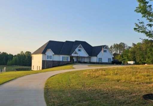 433 Clover Dr., Social Circle, GA 30025