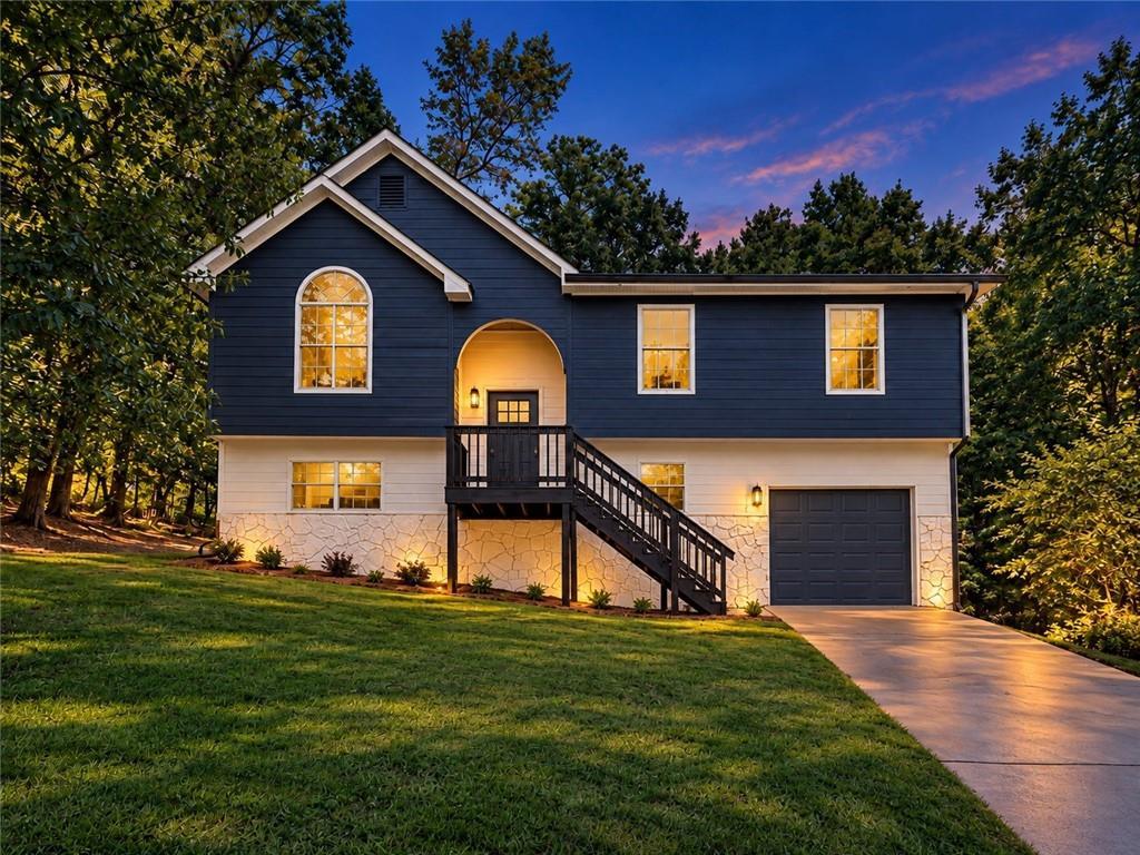3480 Estate Lake Dr., Fairburn, GA 30213