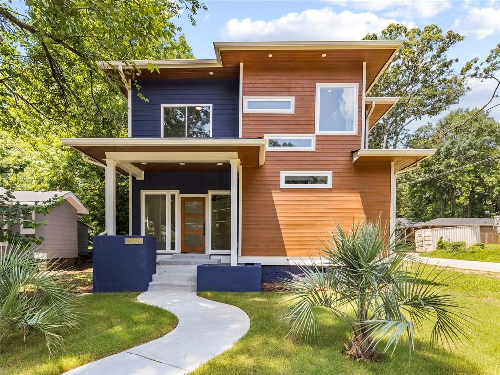 2879 Randall St., East Point, GA 30344