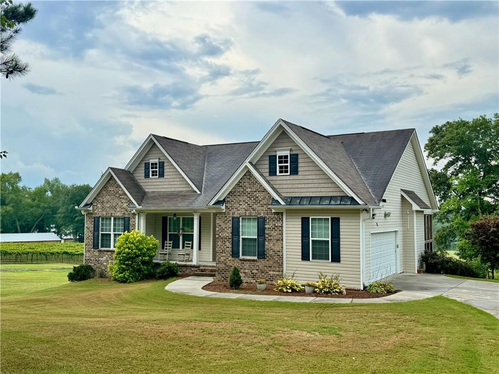 1565 Willow Springs Rd., Dallas, GA 30132