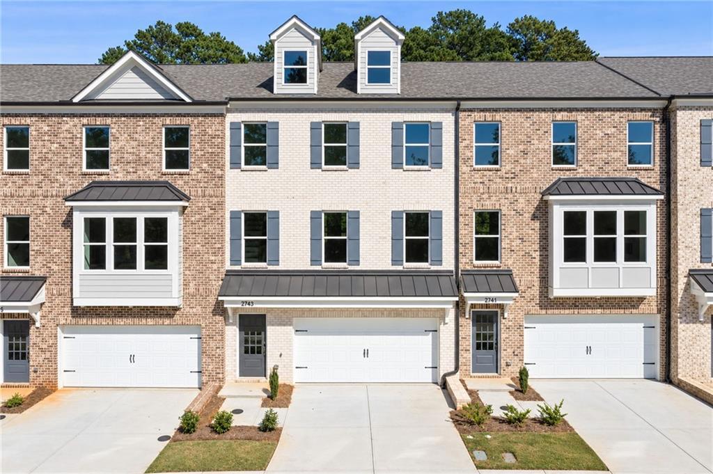 2743 Hallwood Ln., Suwanee, GA 30024