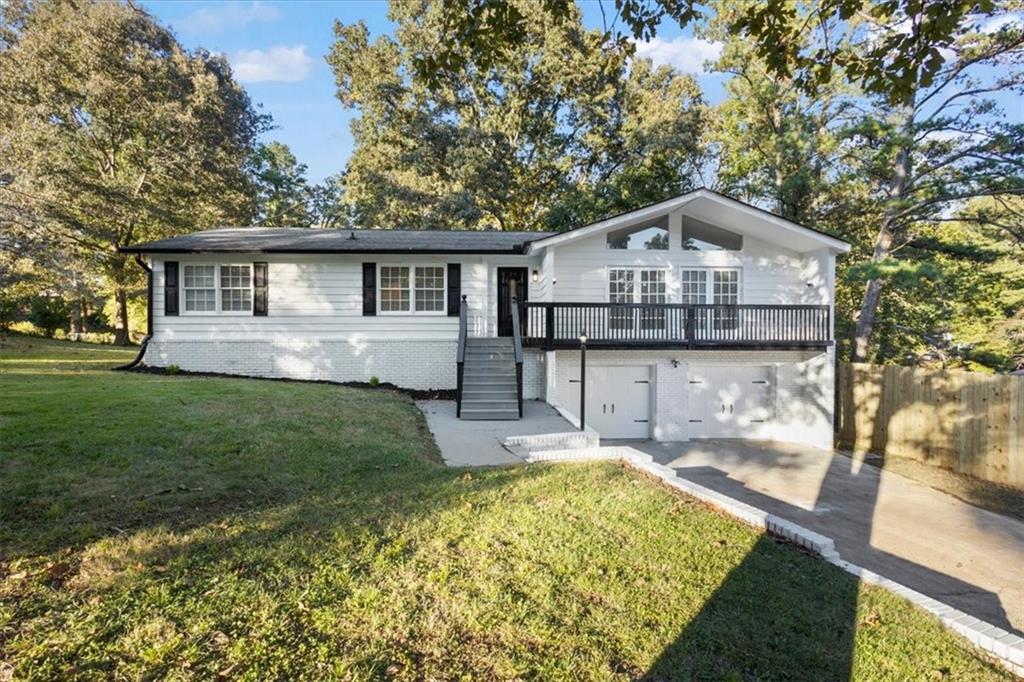 6140 Michelle Ln., Douglasville, GA 30135