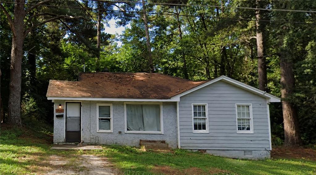 1201 Lake Dr., Jonesboro, GA 30236