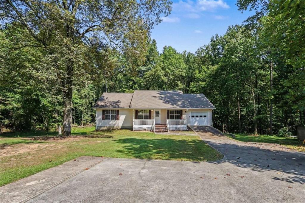 6854 John West Rd., Winston, GA 30187