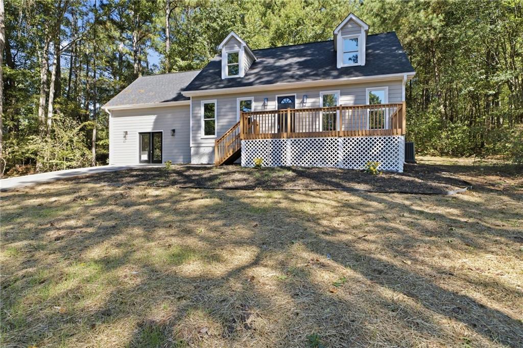 3035 Gum Creek Ln., Loganville, GA 30052