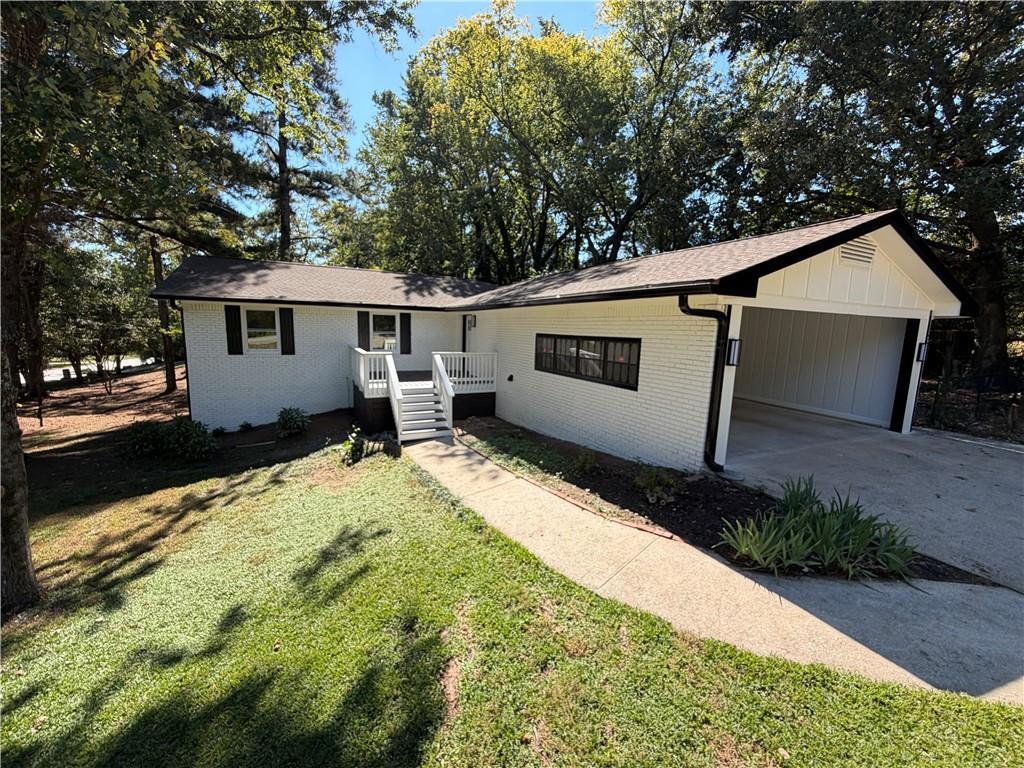 1617 W Kellogg Cir., Douglasville, GA 30134
