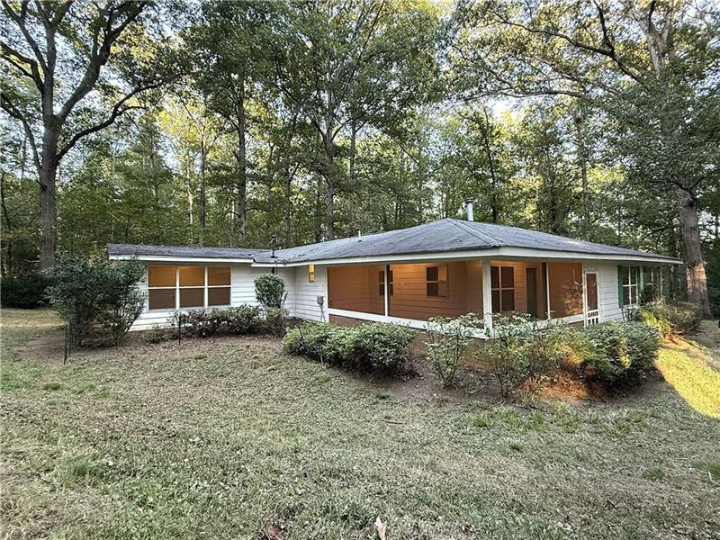 3055 Longstreet Rd., Milton, GA 30004