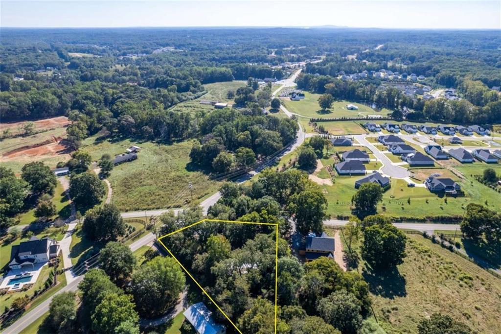 5205 Heardsville Rd., Cumming, GA 30028
