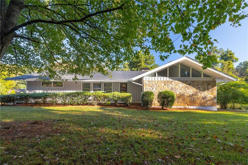 3385 Laren Ln., Atlanta, GA 30311