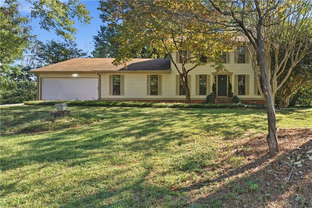 528 Chanterella Rd., Lilburn, GA 30047