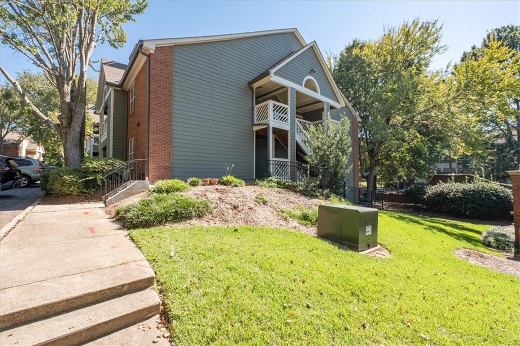 456 Mcgill Pl., Atlanta, GA 30312