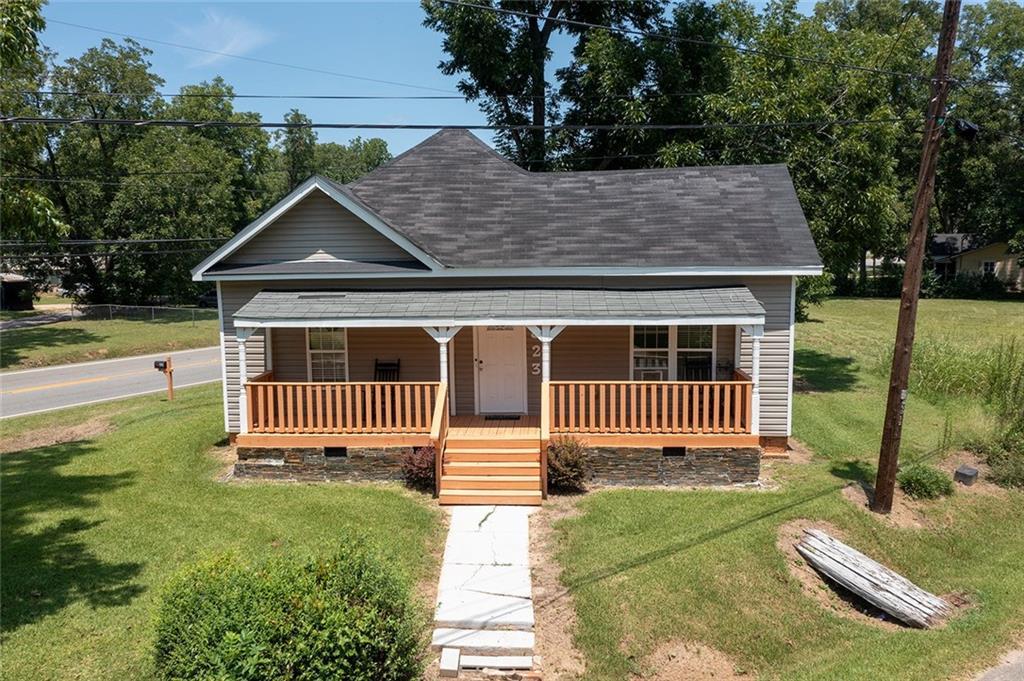 823 Cooper Dr., Dawson, GA 39842